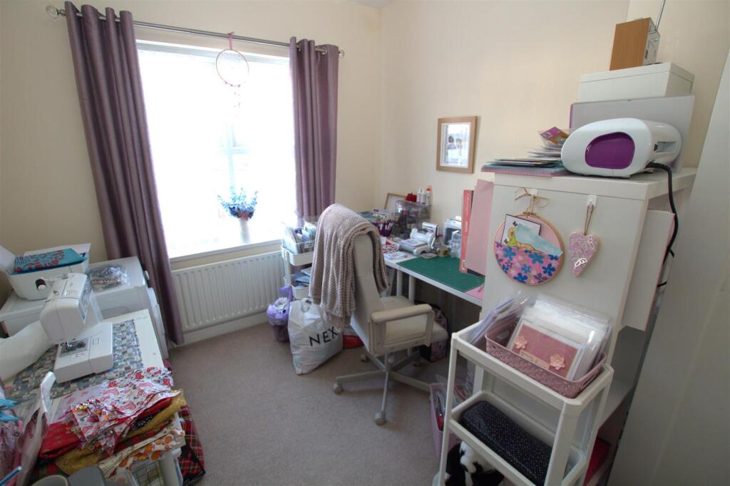 bedroom.jpg