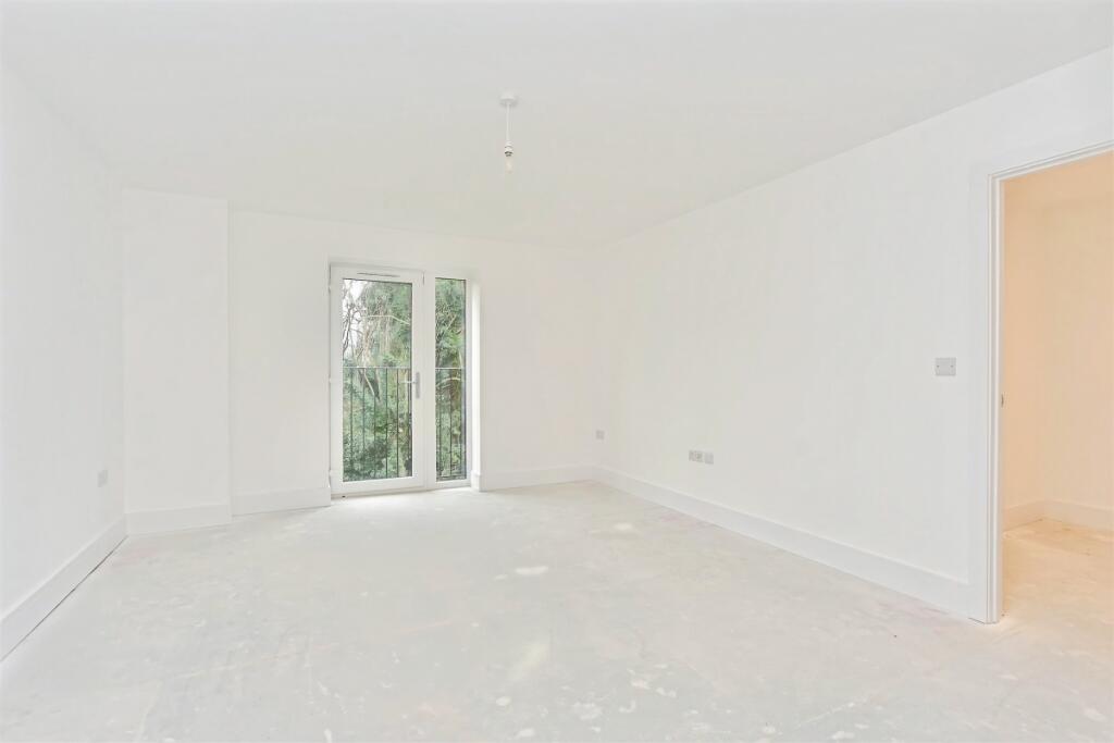 Heights 3 bed 1 use