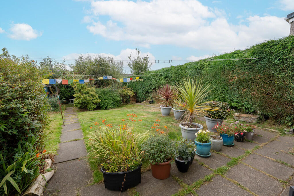 79 Glenview Drive...