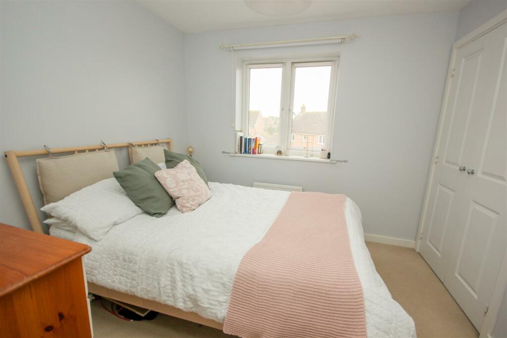 Master Bedroom 1.jpg
