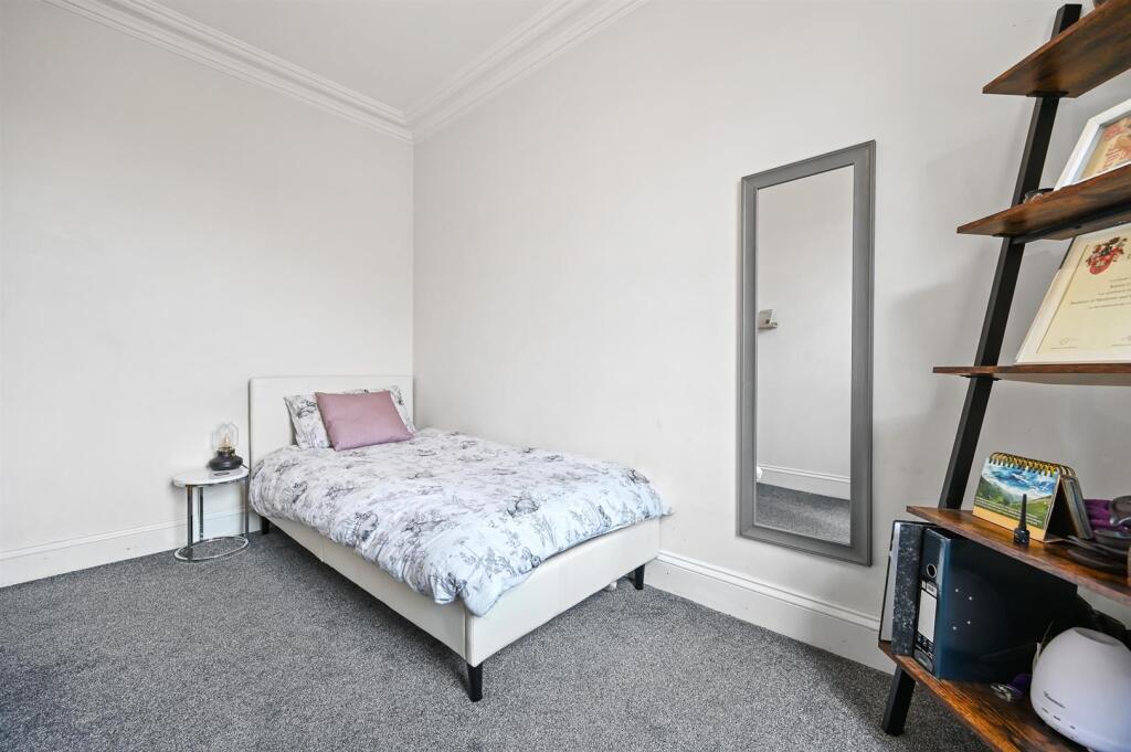 BCHJ - 151A Kings Road - Bedroom 2 A (4).jpg