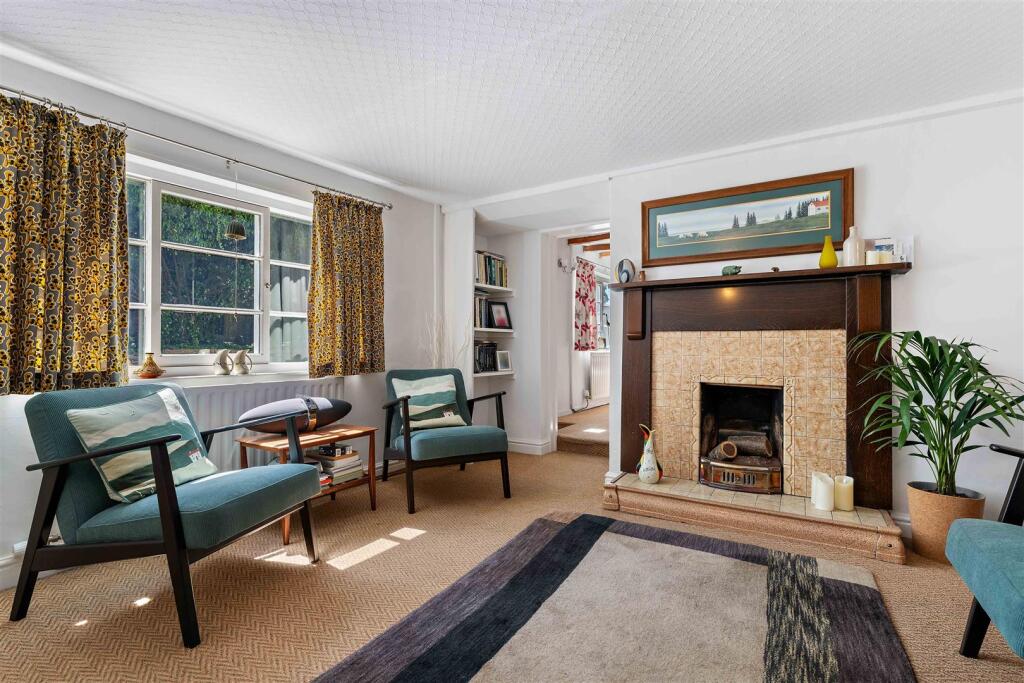 The White House-04.jpg