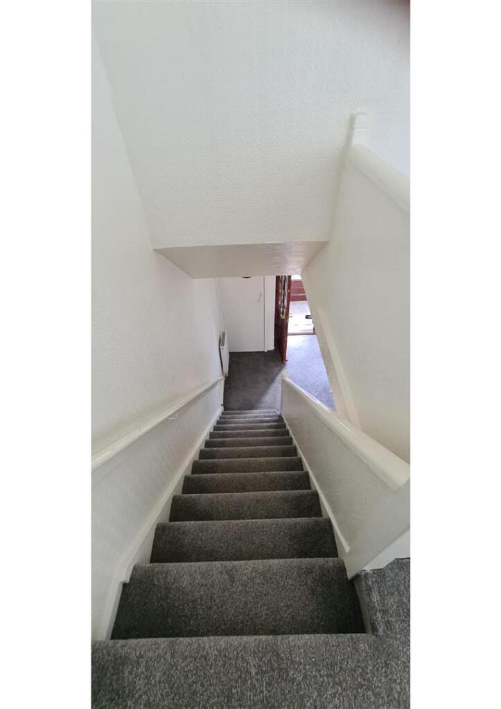 midterm 383 Meadway Rd 18.5.21-pages-7.jpg