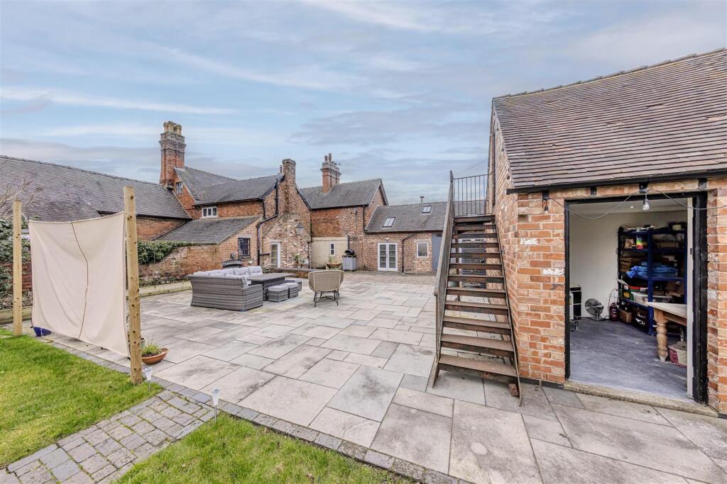 Rear Gardens