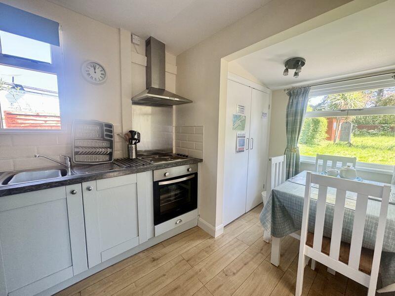 Kitchen-diner