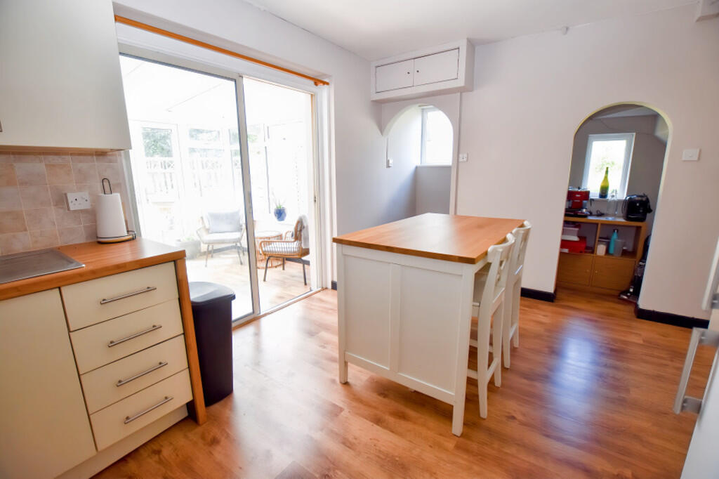 Breakfast Kitchen...