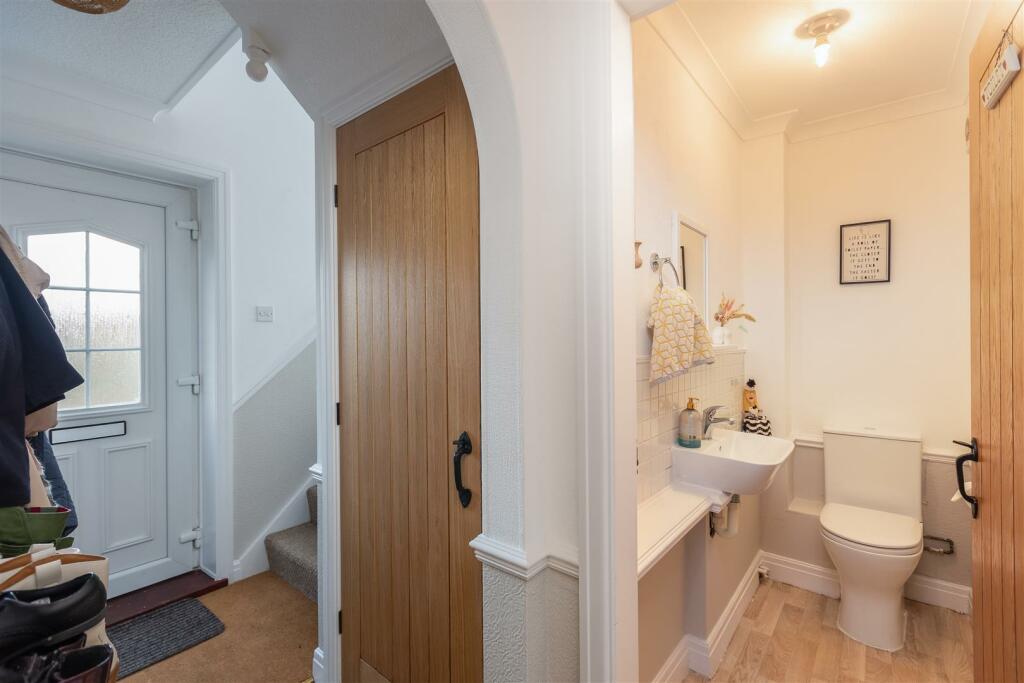 Orwell Cottage Hallway.jpg