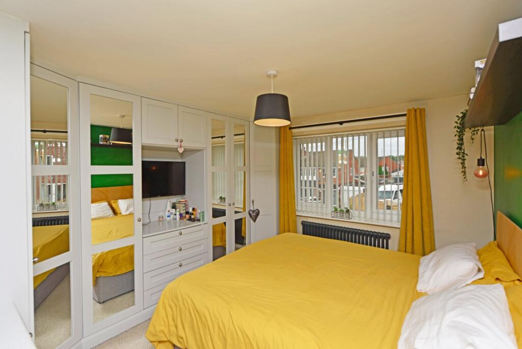 Bed 1