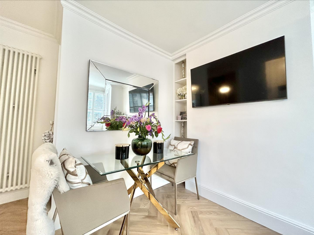 Screenshot 2025-08-28 at 17.19.55.png