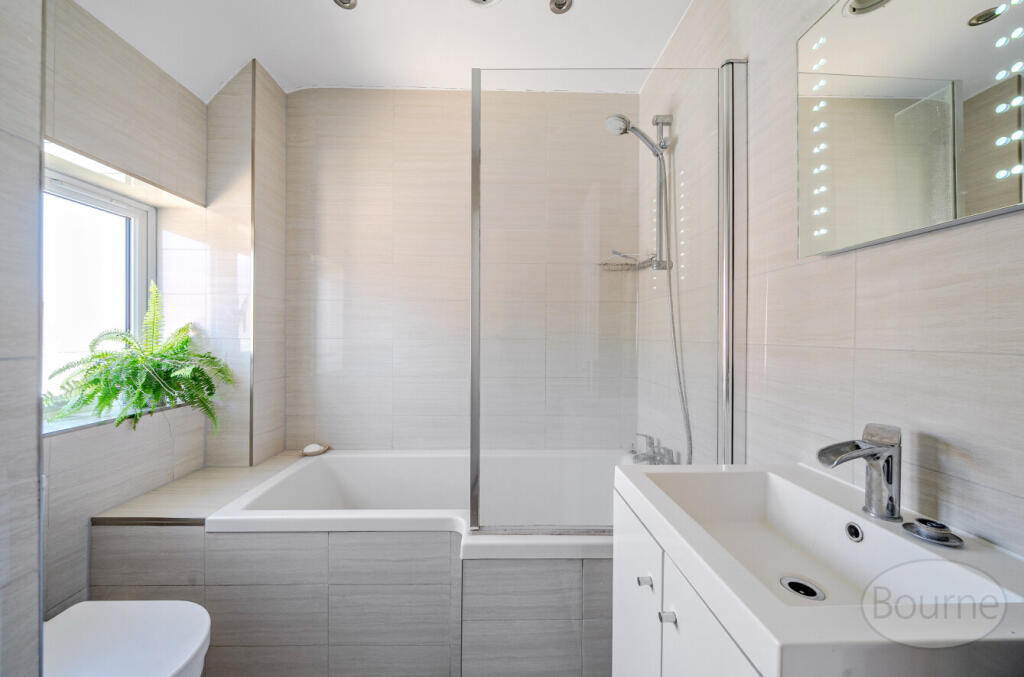 a1e1a972-2295-4f5...