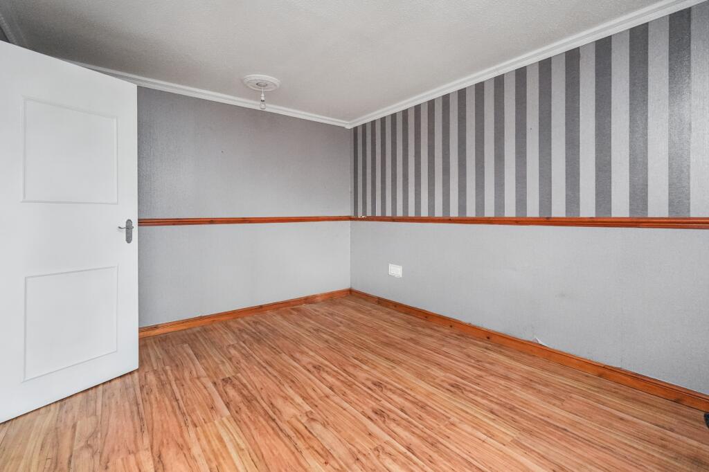 94 The Hove, Murdishaw, Runcorn, Cheshire, WA7 6EE