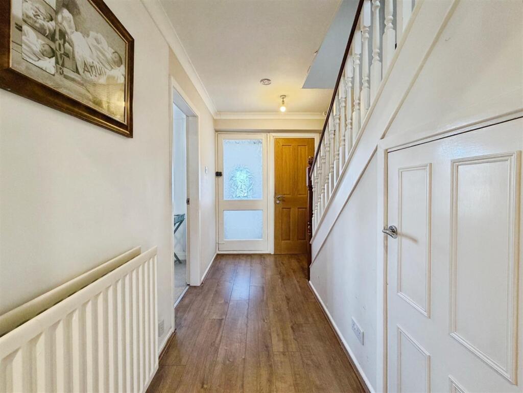 783454a0--4325-8F5B-8555A67EAD49-66107-00001A973CB