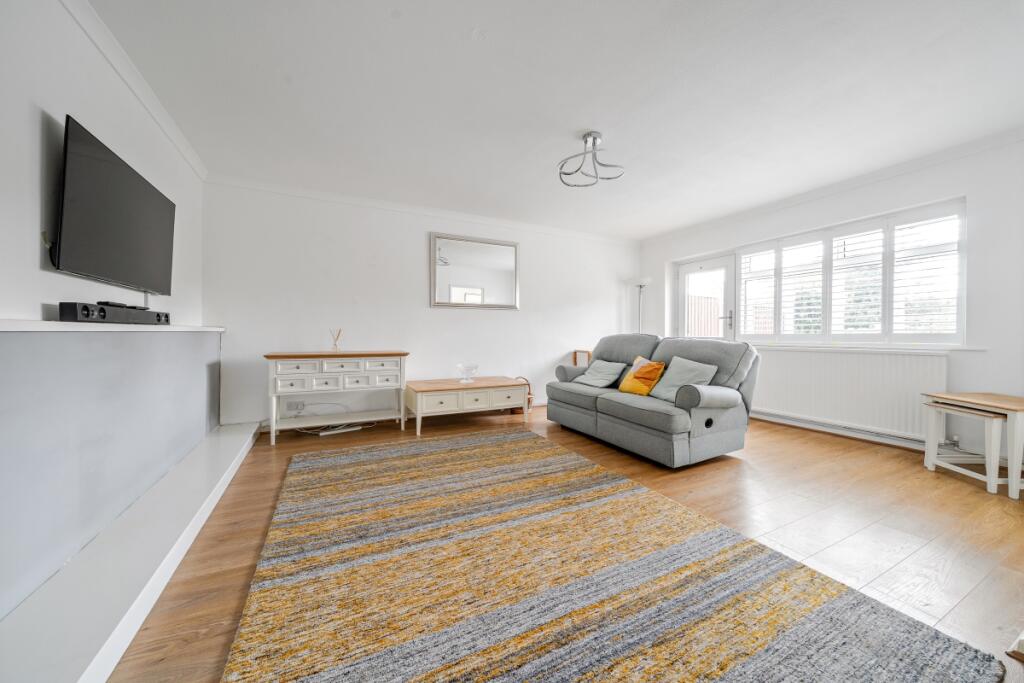 1356661-9-68ca9ff...