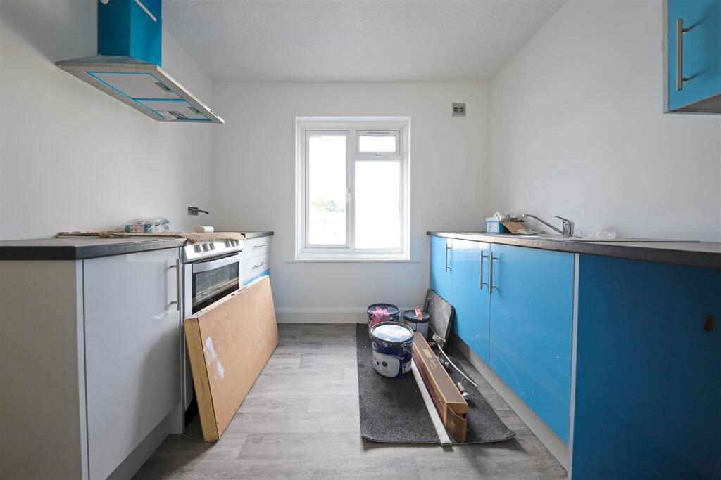 nicholas james carden kitchen_.jpg