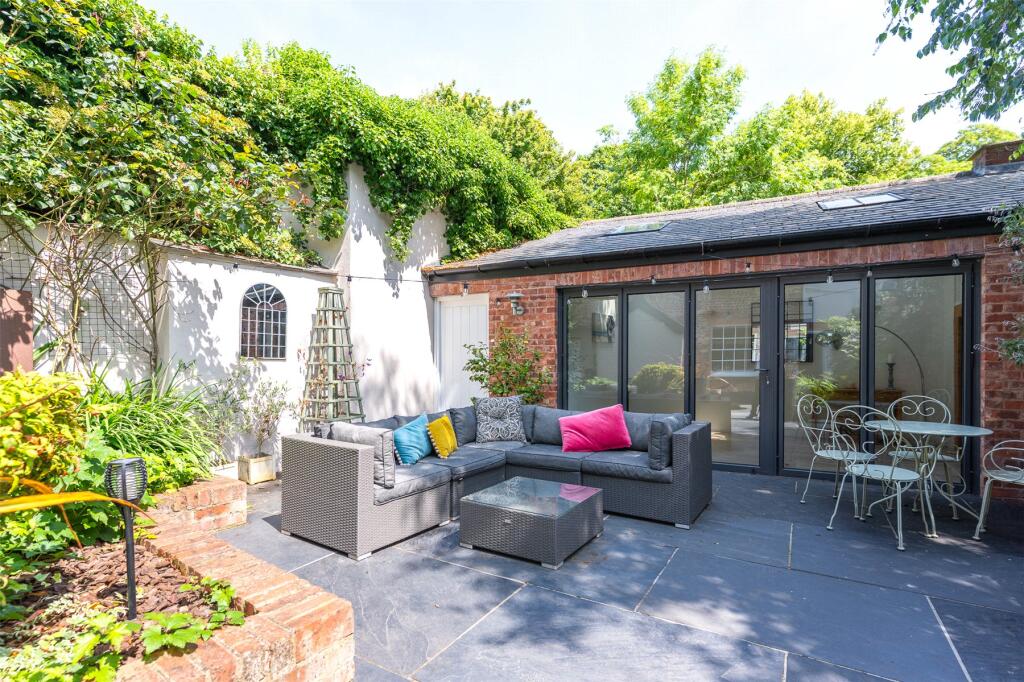 Garden Room External