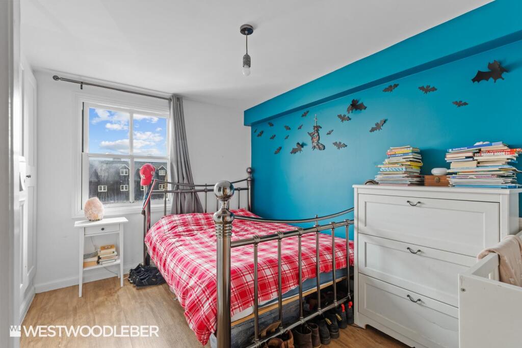 BrookridgeCourt_1.jpg
