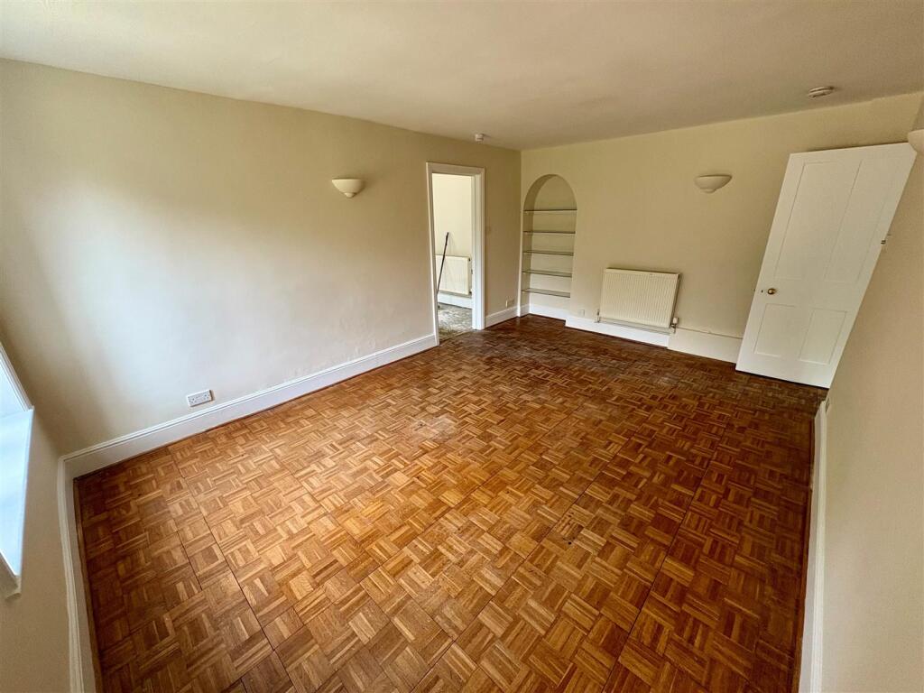 Dining Room Cont.jpg