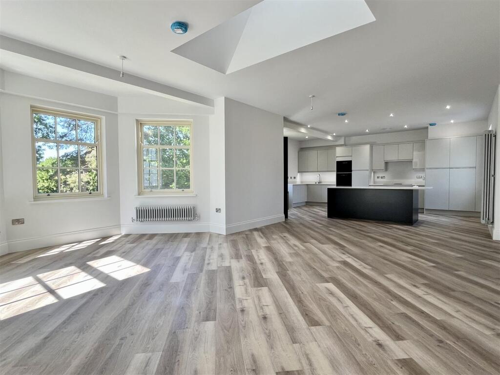 Lounge &amp; Kitchen.jpeg