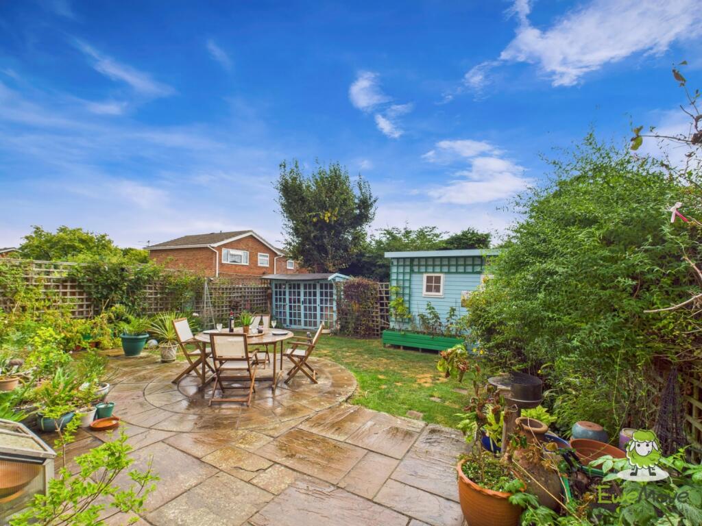 EweMove Estate Agents Basingstoke - Lavender Road 