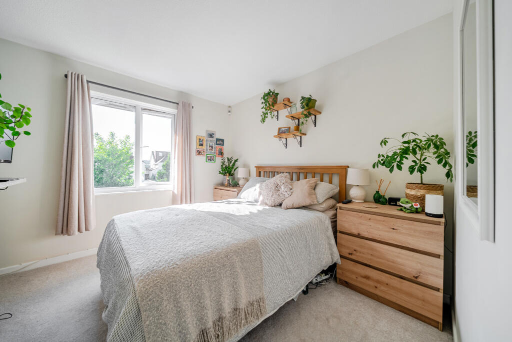 1296732-24-682e2a...