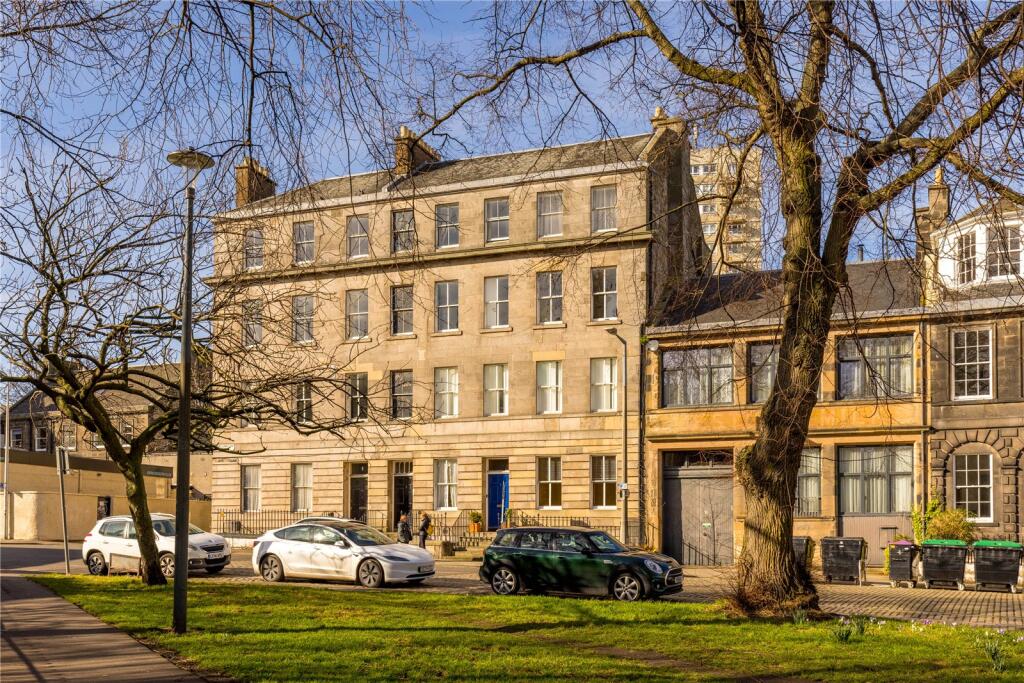 Wellington Place 91