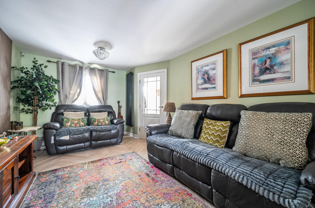 23-681b7b3eee85a-...