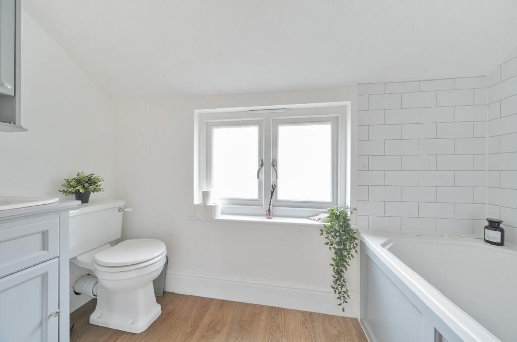 1362164-15-68de6f...