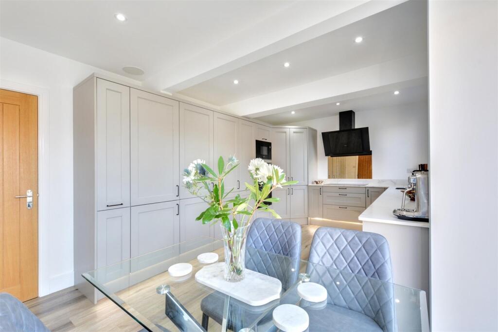 Kitchen Diner_4.jpeg