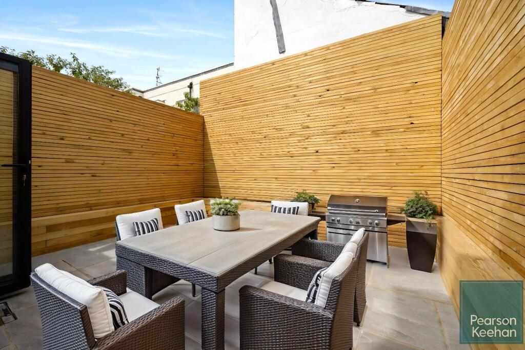 Mortimer-Road-3-020 - Outdoor - Modern - 4.jpg