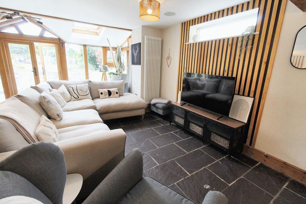 Open Plan Kitchen / Family Room / Dining Room