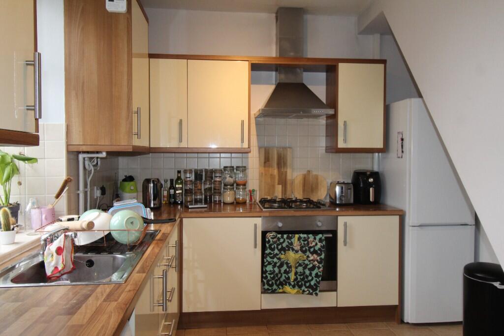 Queen Street, Glossop, Derbyshire, SK13