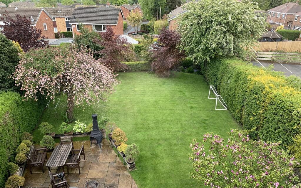 Garden May 2021-2..jpg