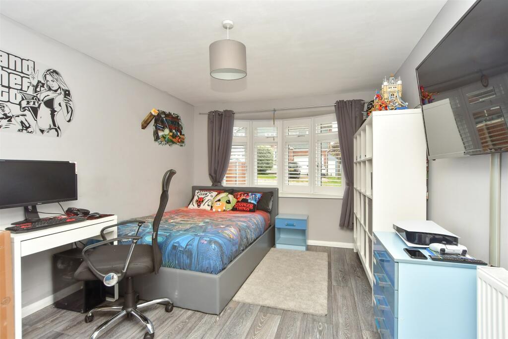 Bedroom 5