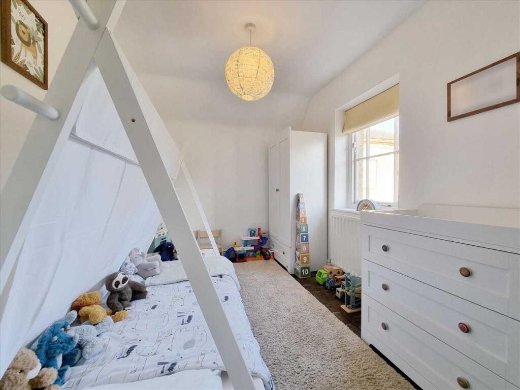 Nursery/Bedroom 4