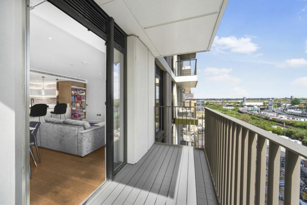 Parkside Apartments 