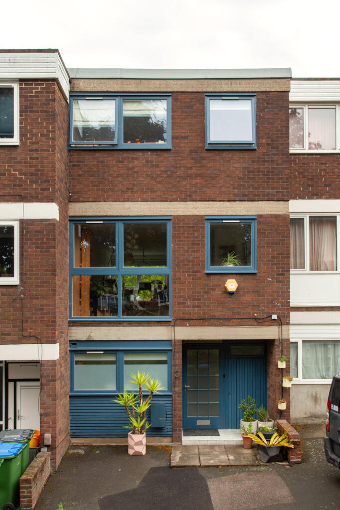 287646 - PeachumRoad_KElliott_003.jpg