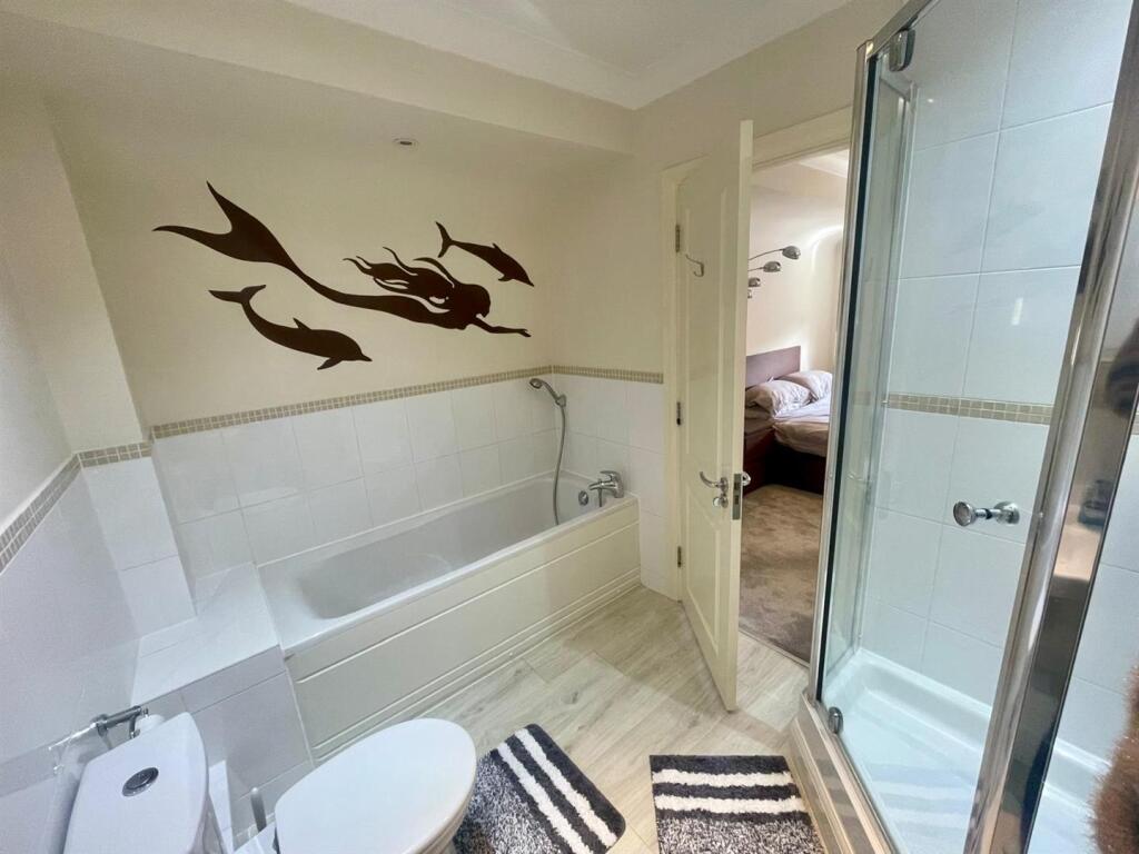 WhatsApp Image 2025-09-17 at 12.14.59 (4).jpeg