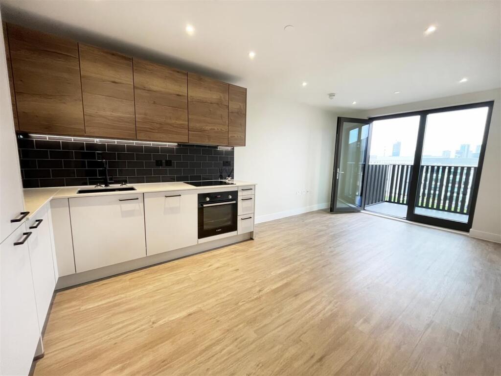 Kitchen and Lounge Space.jpg