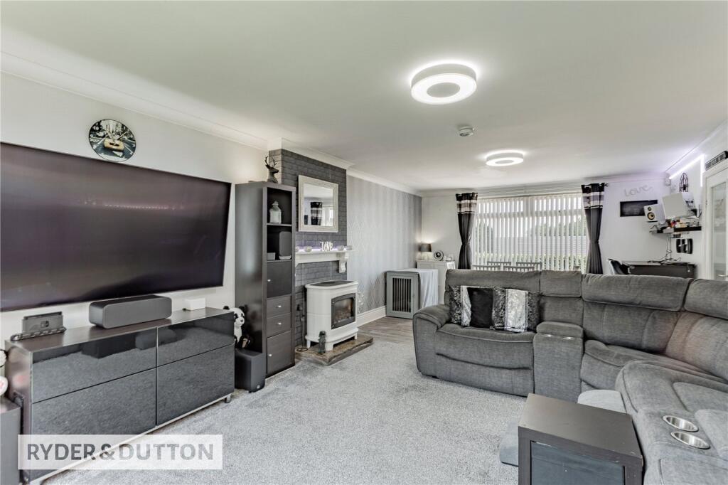 Sitting/Dining Room