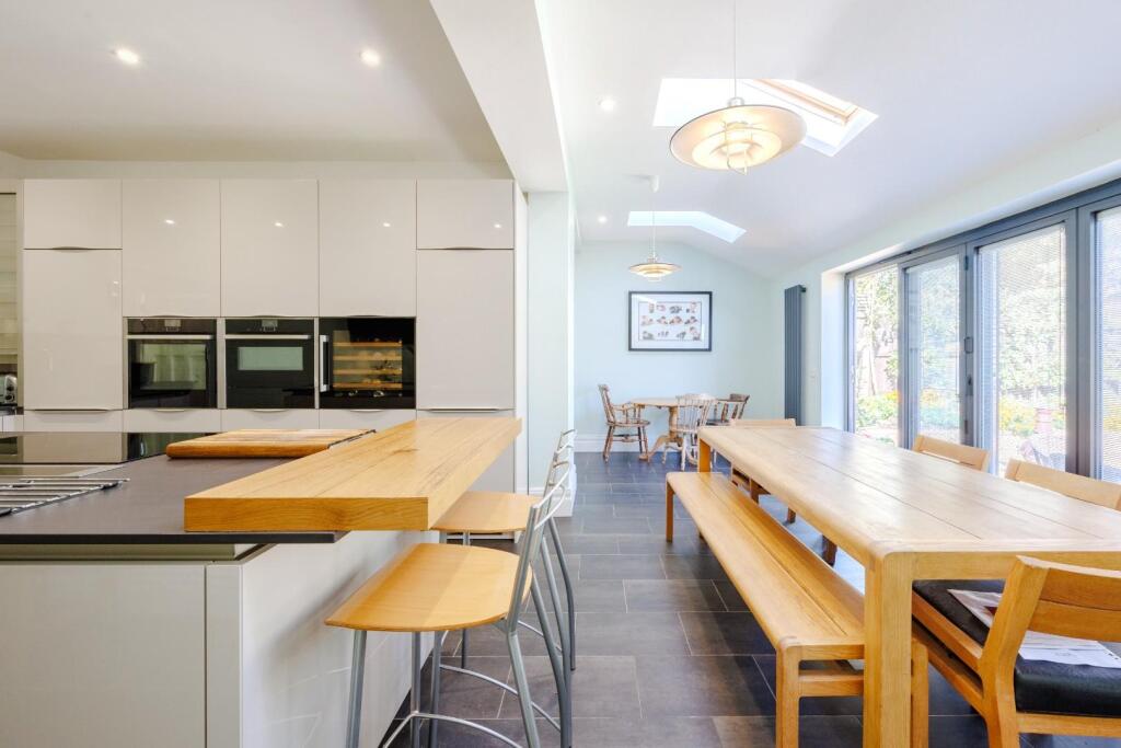 Kitchen / Breakfast Room