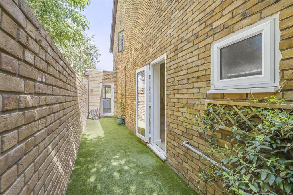 10_Normanby_Close-31.jpg