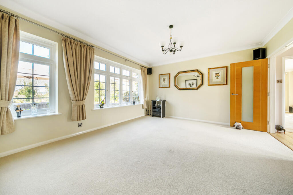 1270330 (18)aa.jp...