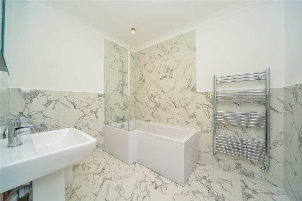 En-suite shower room