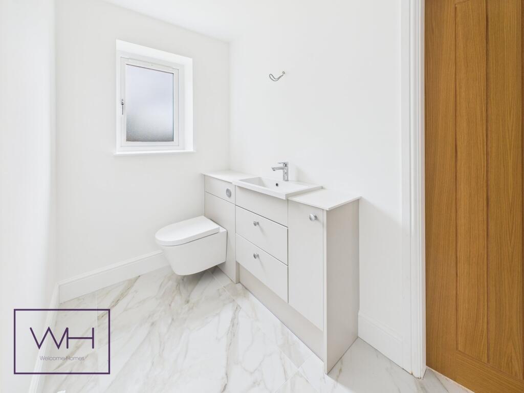 CAM03785G0-PR0276-ST