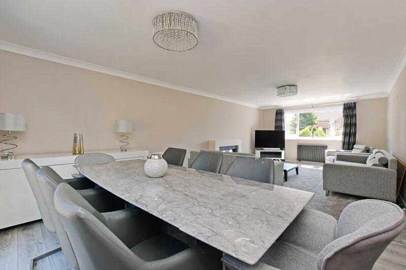Living / Dining