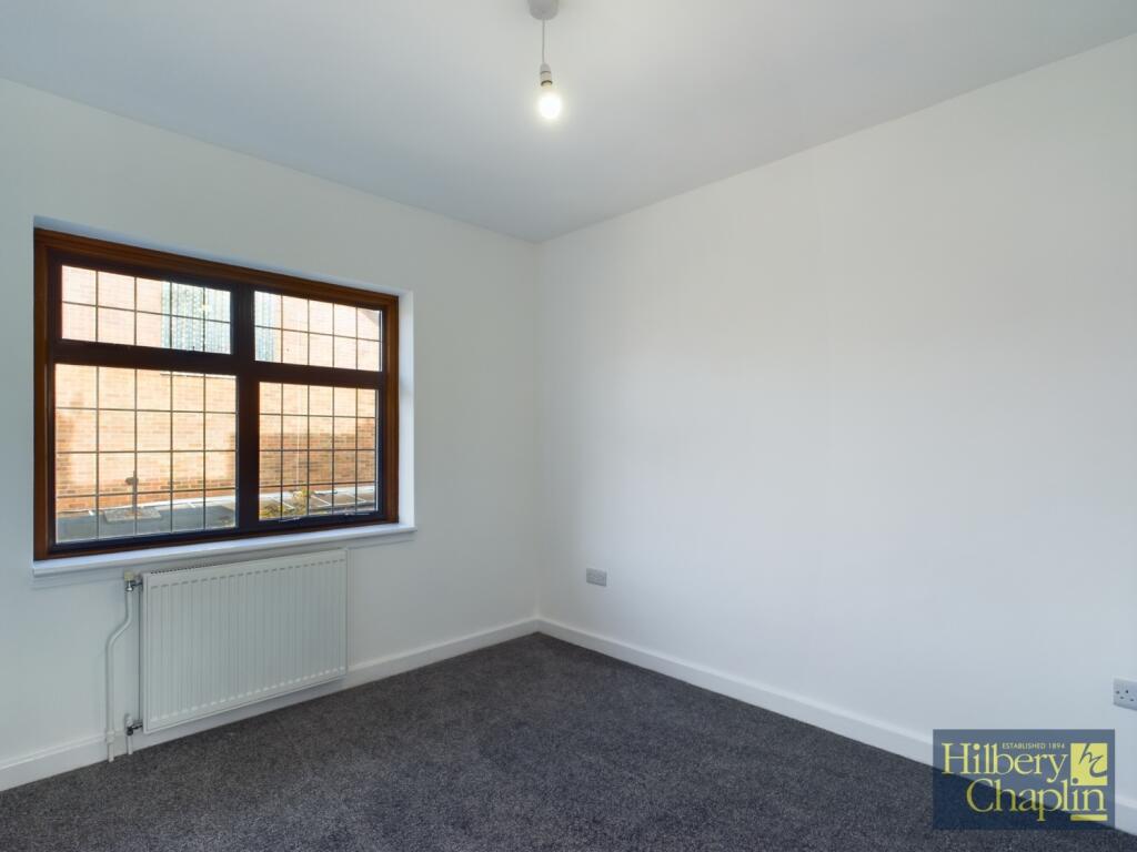 CAM02786G0-PR0080-STILL012