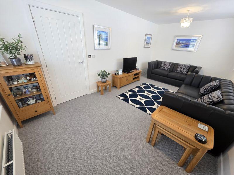 Lounge Additional Image