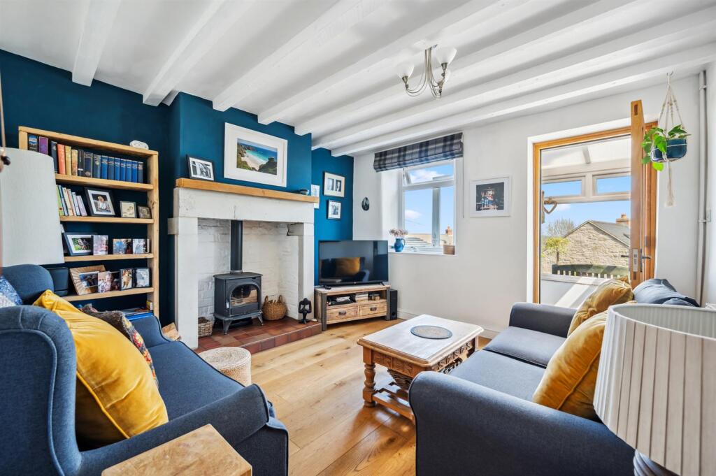 Sitting Room towards front door.jpg