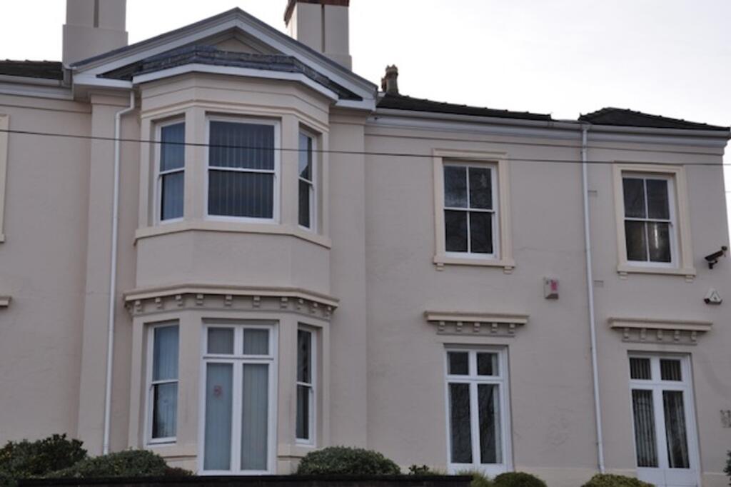 A charming exterior view of a well-maintained p...