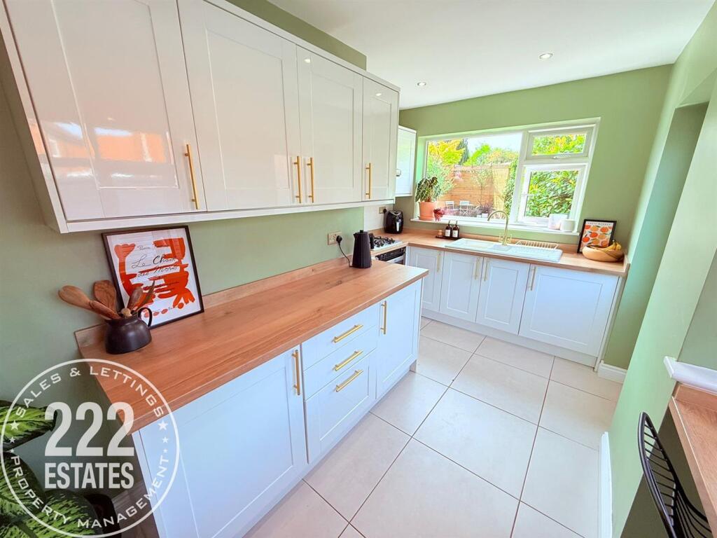 PHOTO-2025-08-15-12-54-42 (24).jpg